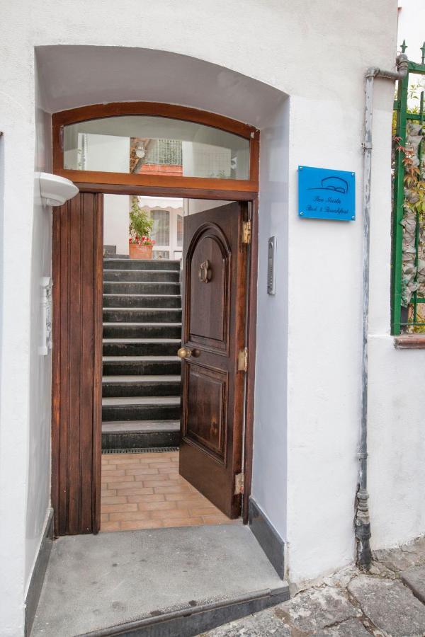 San Nicola B&B กาสเตลลัมมาเร ดิ สตาเบีย ภายนอก รูปภาพ